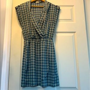 Slip on V neck dress